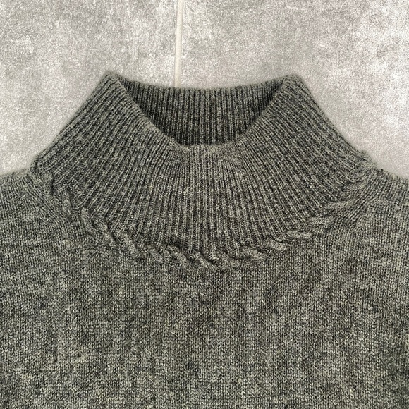 New THEORY 100% Cashmere Whipstitch Turtleneck Sweater size S - Picture 10 of 10